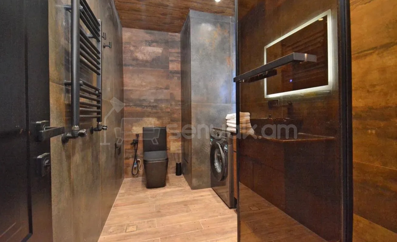 3 Սենյականոց Բնակարան, 80քմ, 4/5 հարկ, Դիզայներական Վերանորոգված, Կահավորված