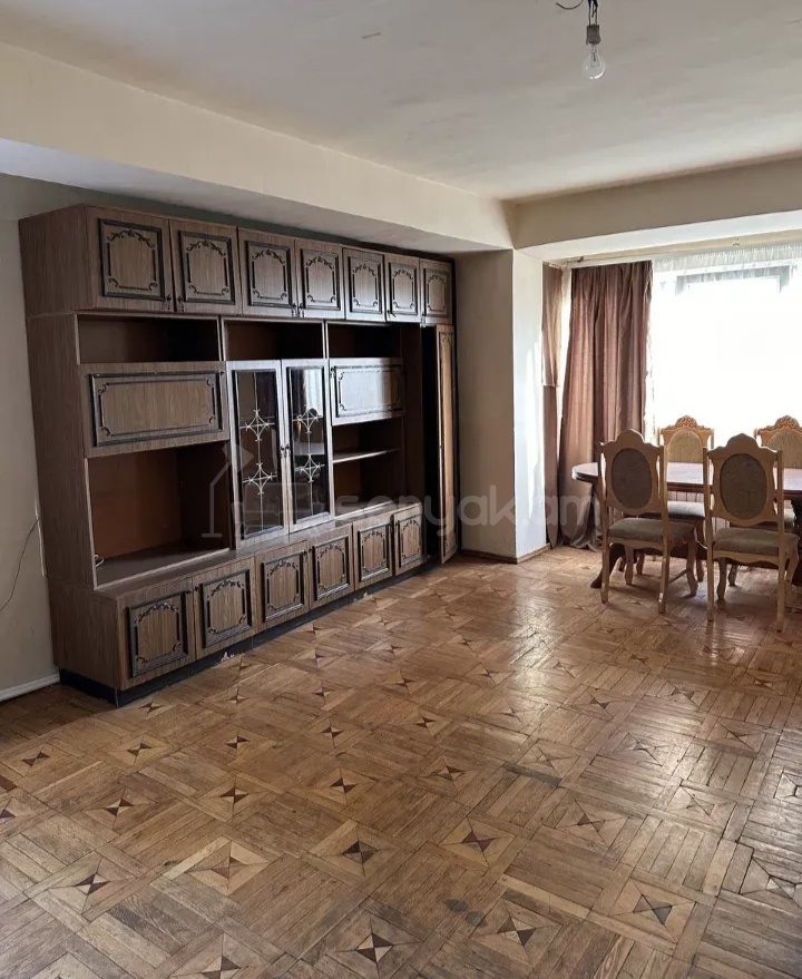 3 Սենյականոց Բնակարան, 78քմ, 6/14 հարկ, Նորմալ Վիճակում, Կահավորված, Արևկող