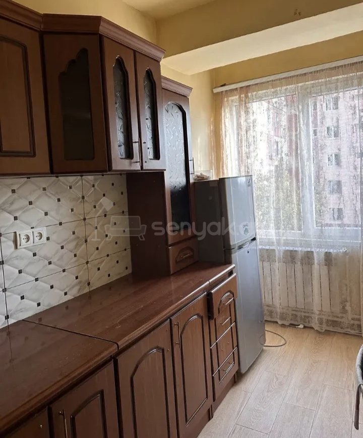 3 Սենյականոց Բնակարան, 78քմ, 6/14 հարկ, Նորմալ Վիճակում, Կահավորված, Արևկող