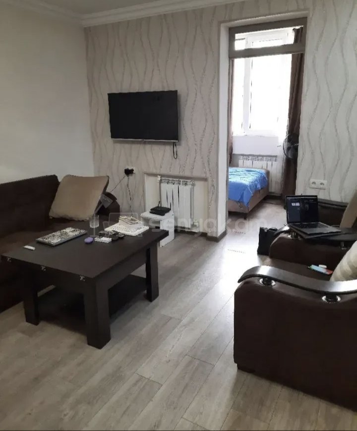 2 Սենյականոց Բնակարան, 50քմ, 3/9 հարկ, Կապիտալ Վերանորոգված, Կահավորված, Արևկող