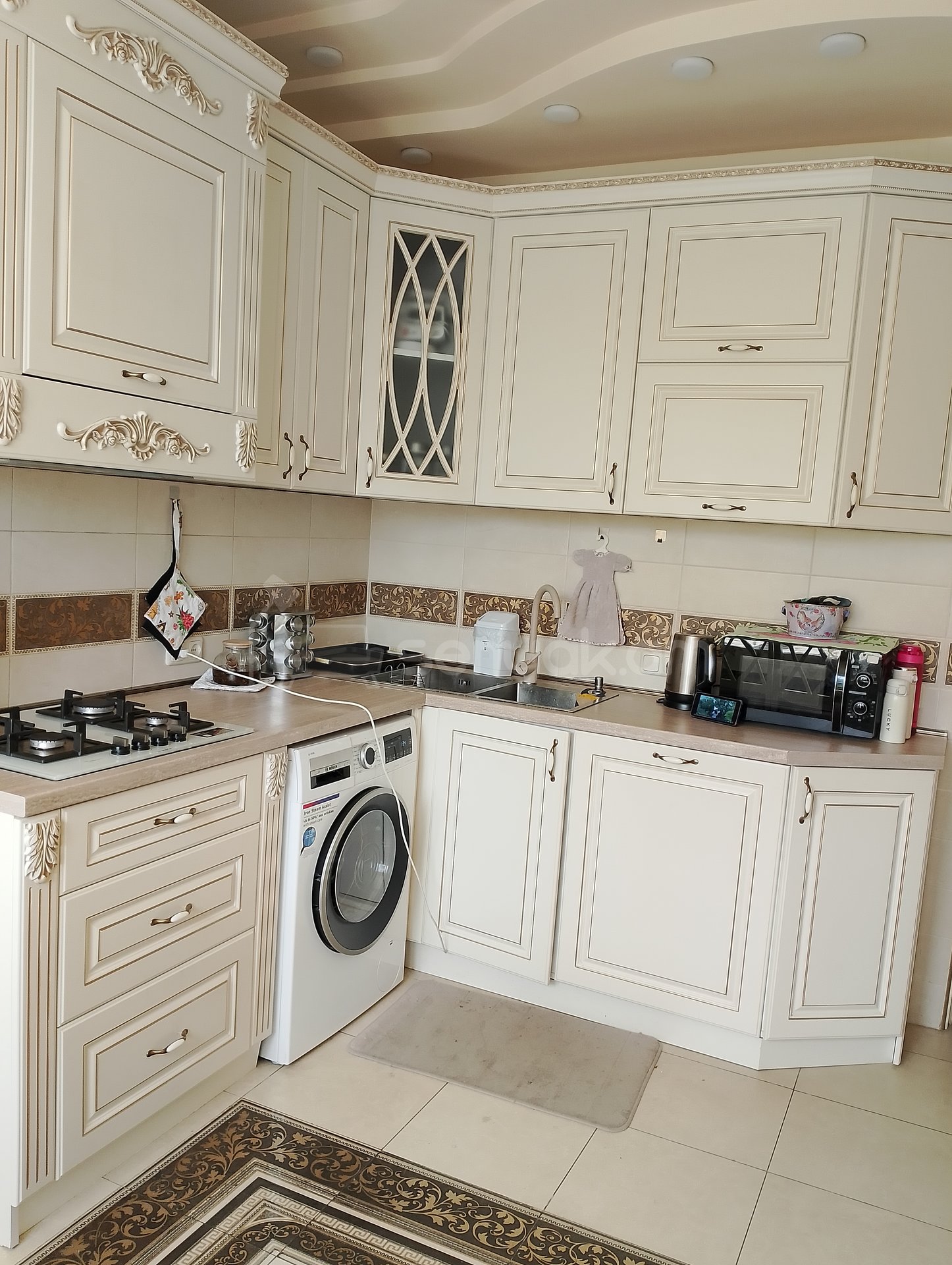 3 Սենյականոց Բնակարան, 80քմ, 3/3 հարկ, Կապիտալ Վերանորոգված