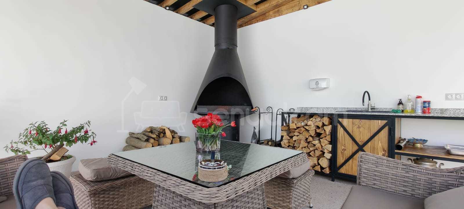 6 Սենյականոց Առանձնատուն, 200քմ, Ավտոտնակով