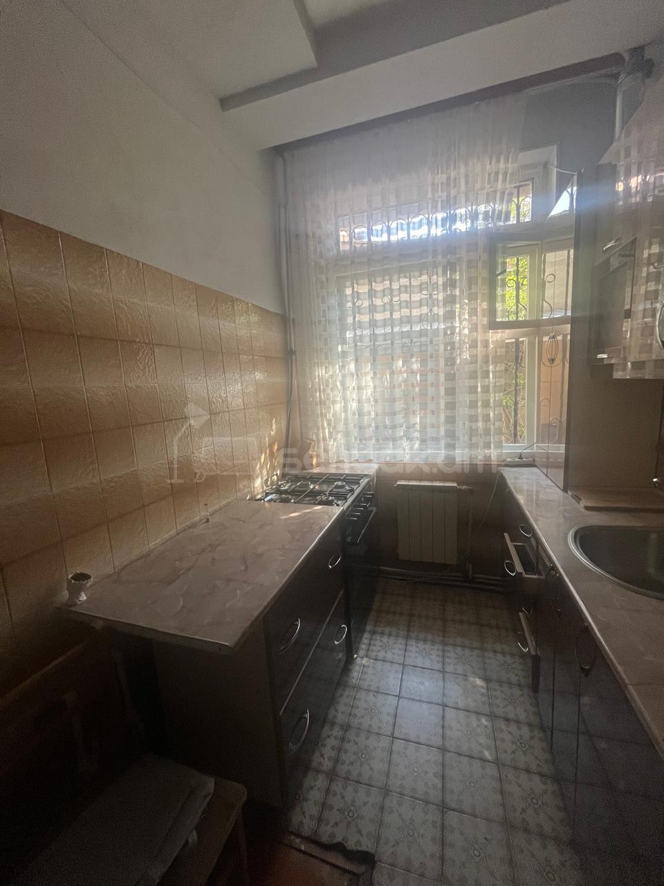 4 Սենյականոց Սեփական Տուն, 75քմ, Կապիտալ Վերանորոգված, Կահավորված