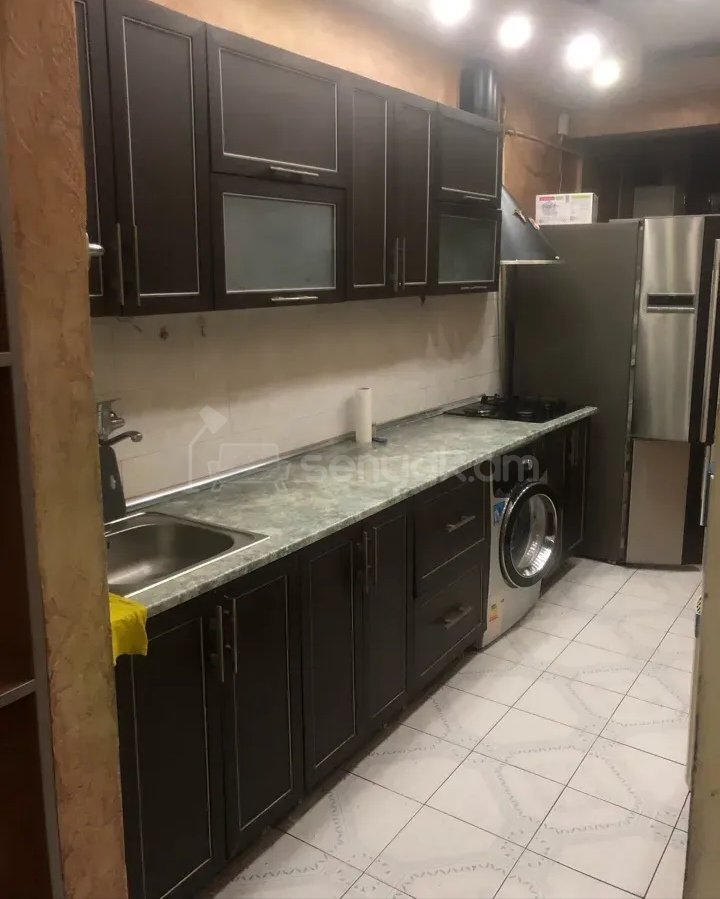 3 Սենյականոց Բնակարան, 80քմ, 2/5 հարկ, Դիզայներական Վերանորոգված, Կահավորված