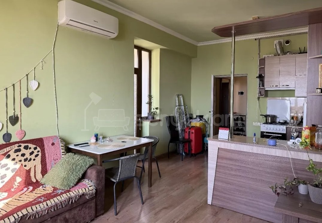 2 Սենյականոց Բնակարան Նորակառույցում, 61քմ, 13/14 հարկ, Կապիտալ Վերանորոգված, Կահավորված, Արևկող