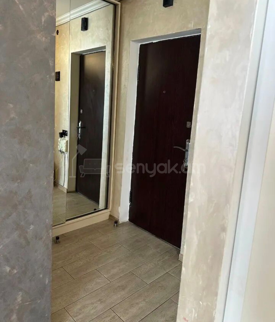 1 Սենյականոց Բնակարան, 32քմ, 2/4 հարկ, Կապիտալ Վերանորոգված