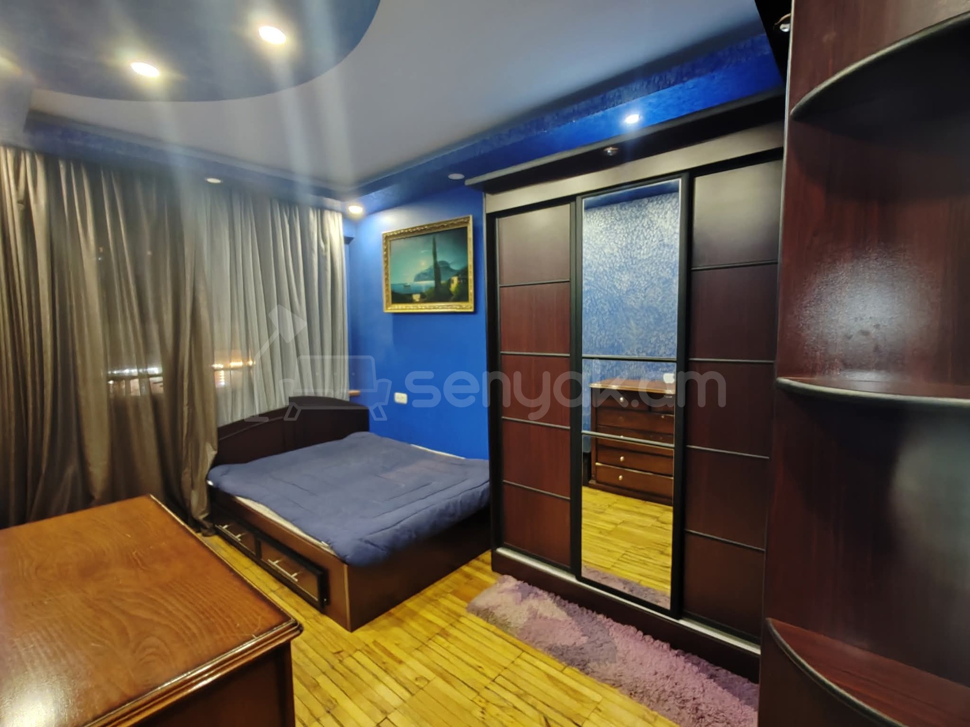 3 Սենյականոց Բնակարան Քարե Շենքում, 80քմ, 2/5 հարկ, Դիզայներական Վերանորոգված, Կահավորված