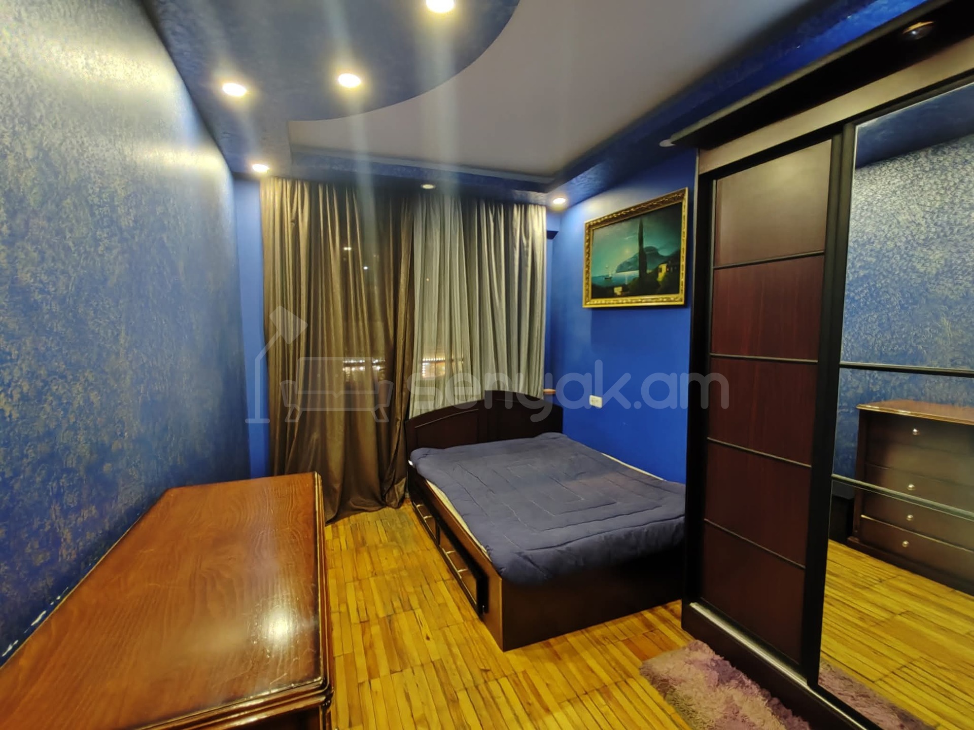 3 Սենյականոց Բնակարան Քարե Շենքում, 80քմ, 2/5 հարկ, Դիզայներական Վերանորոգված, Կահավորված