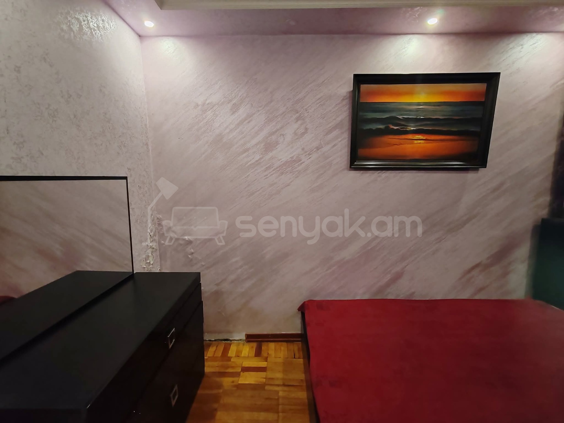 3 Սենյականոց Բնակարան Քարե Շենքում, 80քմ, 2/5 հարկ, Դիզայներական Վերանորոգված, Կահավորված