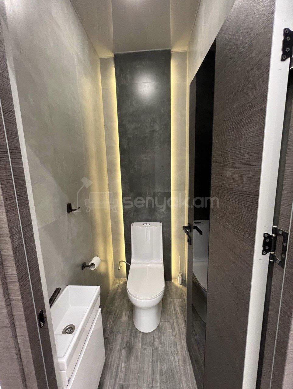 3 Սենյականոց Բնակարան Նորակառույցում, 70քմ, 13/15 հարկ, Դիզայներական Վերանորոգված, Կահավորված, Արևկող