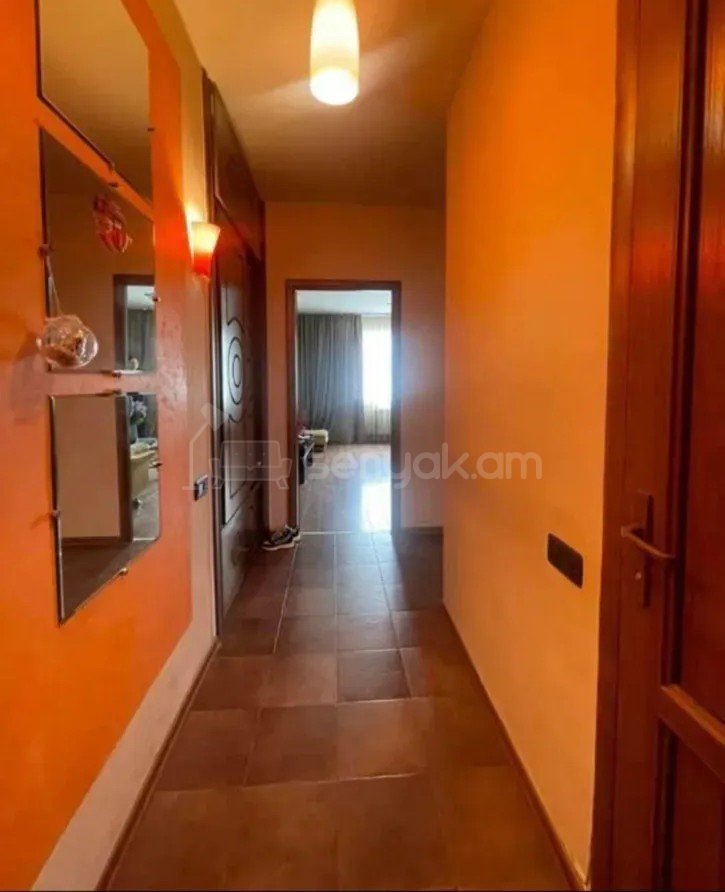 2 Սենյականոց Բնակարան, 65քմ, 5/12 հարկ, Դիզայներական Վերանորոգված, Կահավորված, Արևկող