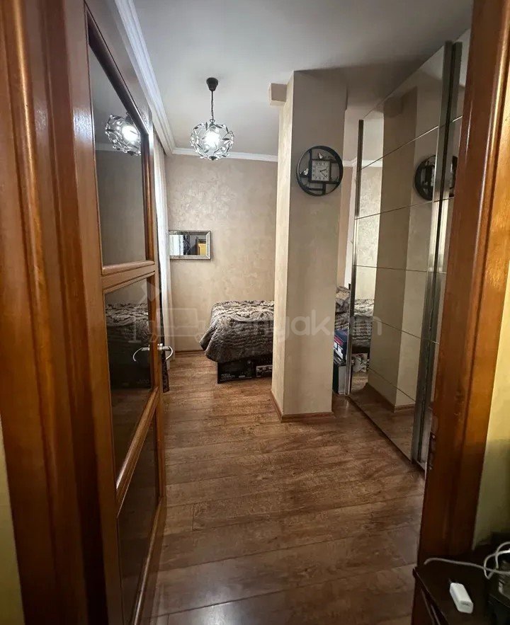 2 Սենյականոց Բնակարան, 65քմ, 5/12 հարկ, Դիզայներական Վերանորոգված, Կահավորված, Արևկող