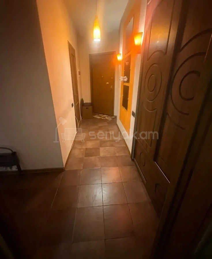 2 Սենյականոց Բնակարան, 65քմ, 5/12 հարկ, Դիզայներական Վերանորոգված, Կահավորված, Արևկող