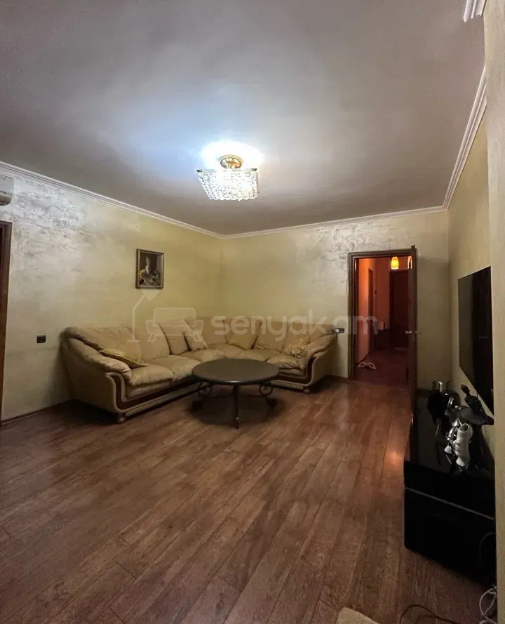 2 Սենյականոց Բնակարան, 65քմ, 5/12 հարկ, Դիզայներական Վերանորոգված, Կահավորված, Արևկող