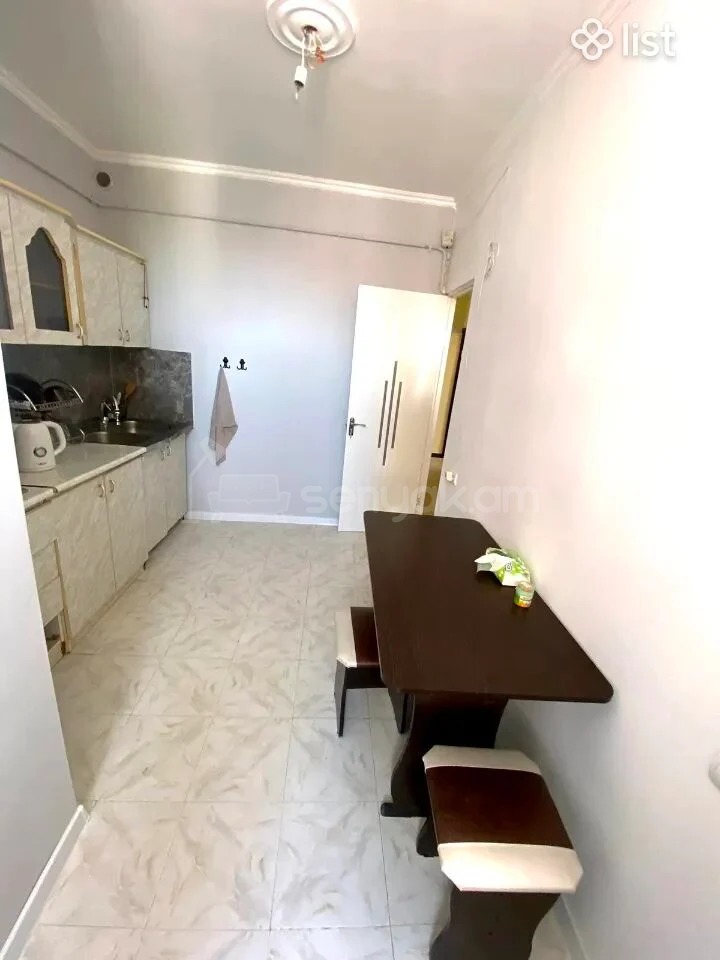 3 Սենյականոց Բնակարան, 64քմ, 9/12 հարկ, Կոսմետիկ Վերանորոգված, Կահավորված