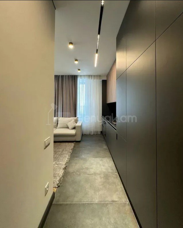 3 Սենյականոց Բնակարան Նորակառույցում, 60քմ, 5/18 հարկ, Դիզայներական Վերանորոգված, Կահավորված