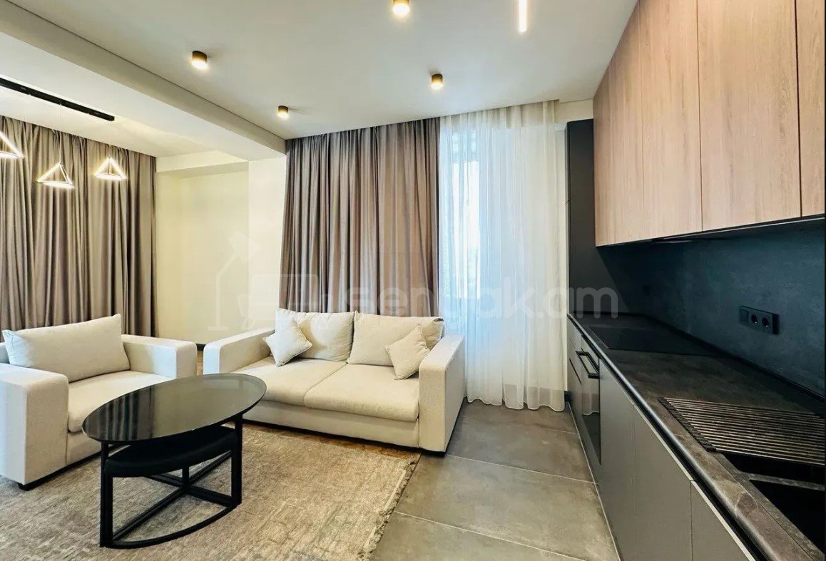 3 Սենյականոց Բնակարան Նորակառույցում, 60քմ, 5/18 հարկ, Դիզայներական Վերանորոգված, Կահավորված