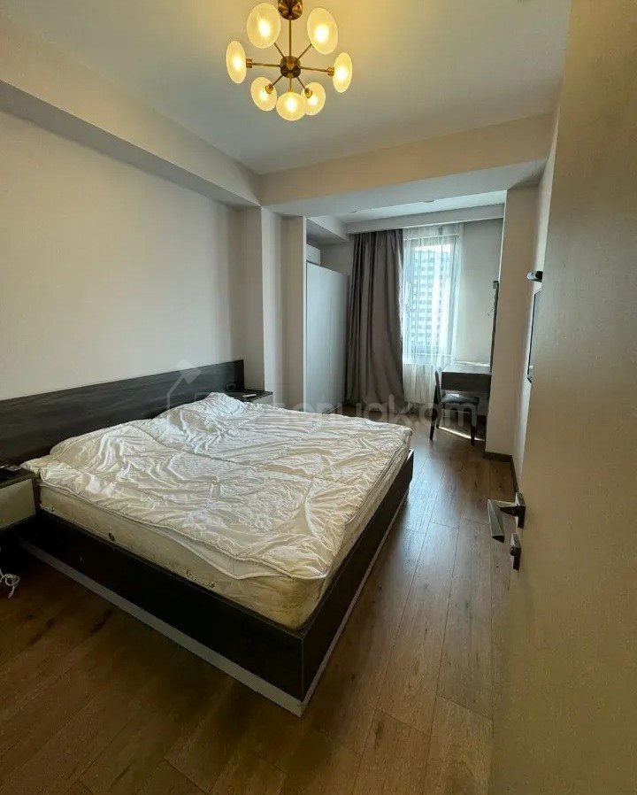 3 Սենյականոց Բնակարան Նորակառույցում, 76քմ, 9/12 հարկ, Դիզայներական Վերանորոգված