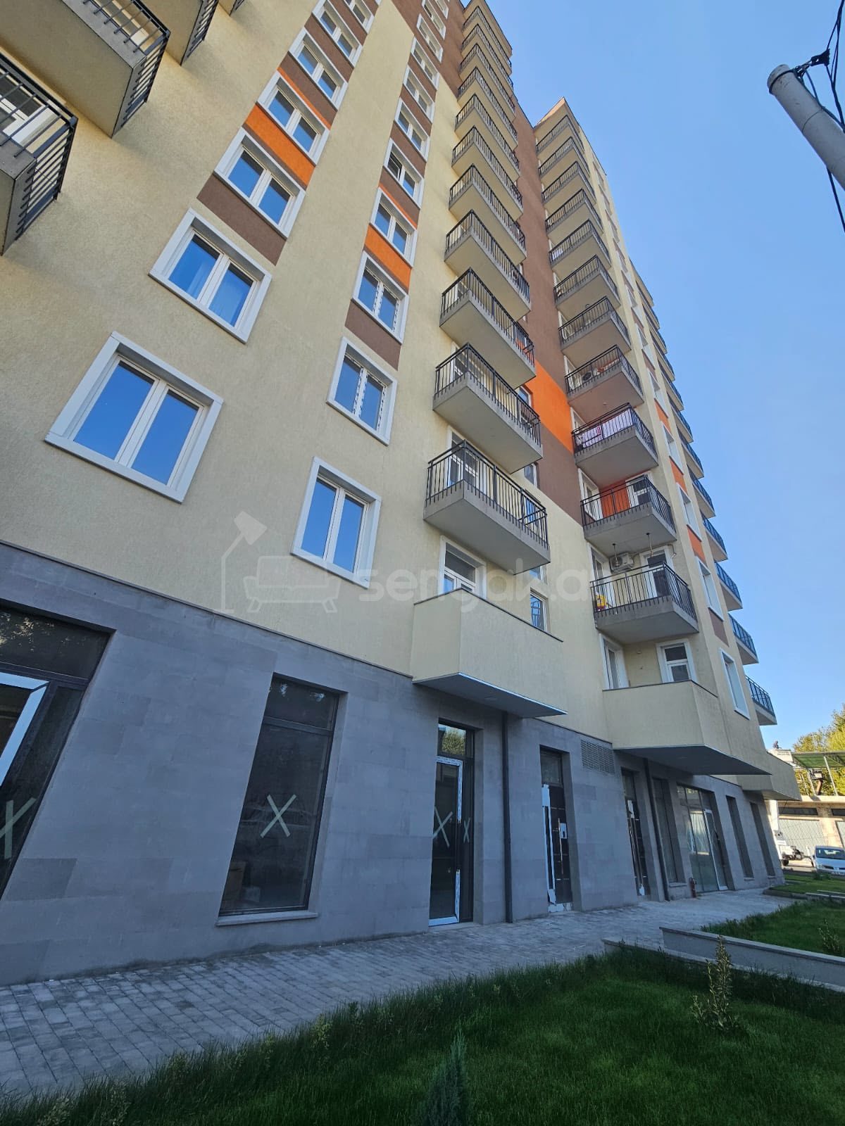 3 Սենյականոց Բնակարան Նորակառույցում, 90քմ, 13/13 հարկ, Կապիտալ Վերանորոգված