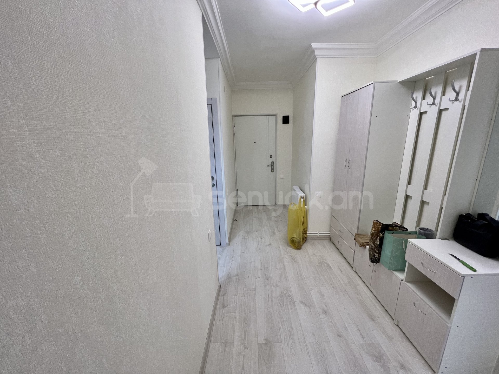 2 Սենյականոց Բնակարան, 75քմ, 12/13 հարկ, Կապիտալ Վերանորոգված, Կահավորված