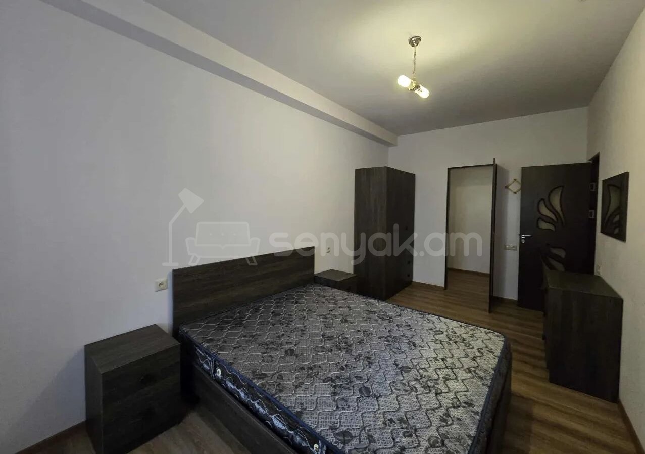 3 Սենյականոց Բնակարան, 80քմ, 1/3 հարկ, Կապիտալ Վերանորոգված, Կահավորված