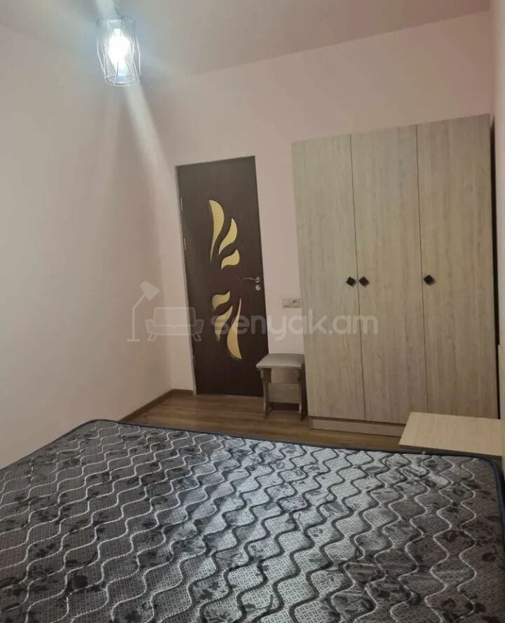 3 Սենյականոց Բնակարան, 80քմ, 1/3 հարկ, Կապիտալ Վերանորոգված, Կահավորված