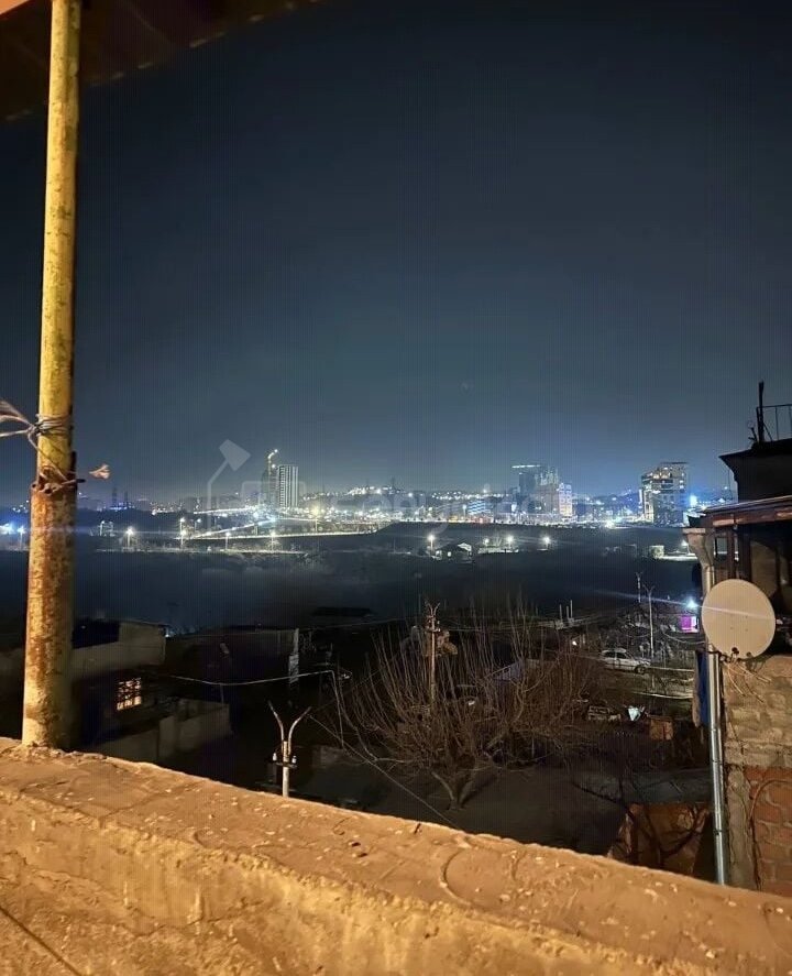 3 Սենյականոց Բնակարան, 80քմ, 3/3 հարկ, Կապիտալ Վերանորոգված