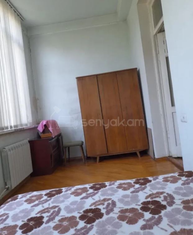 2 Սենյականոց Բնակարան Քարե Շենքում, 66քմ, 4/5 հարկ, Կոսմետիկ Վերանորոգված, Կահավորված