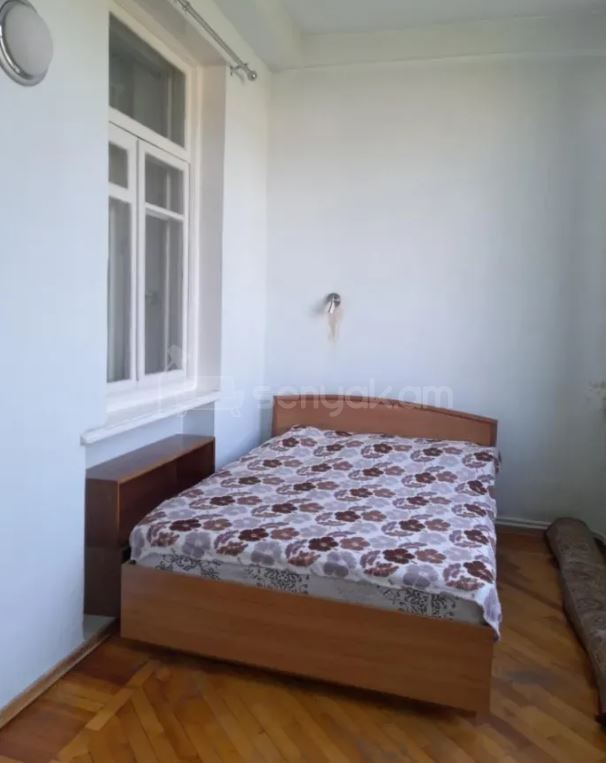 2 Սենյականոց Բնակարան Քարե Շենքում, 66քմ, 4/5 հարկ, Կոսմետիկ Վերանորոգված, Կահավորված