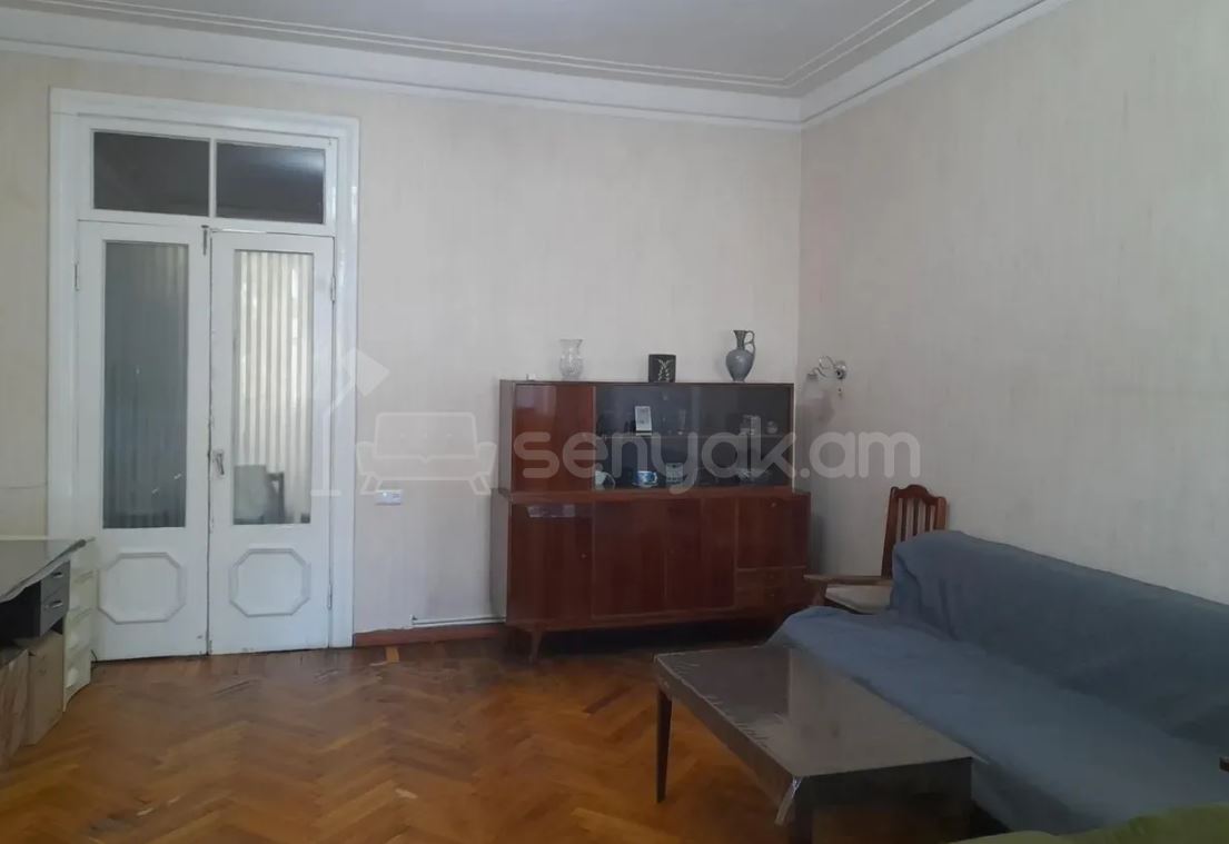 2 Սենյականոց Բնակարան Քարե Շենքում, 66քմ, 4/5 հարկ, Կոսմետիկ Վերանորոգված, Կահավորված