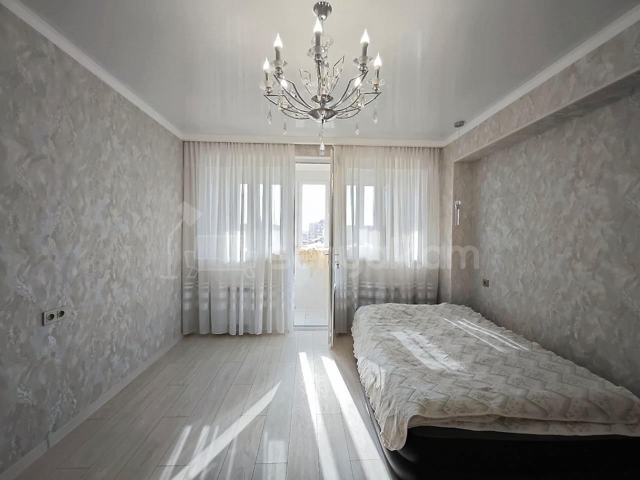 3 Սենյականոց Բնակարան, 90քմ, 6/7 հարկ, Կապիտալ Վերանորոգված, Կահավորված, Արևկող