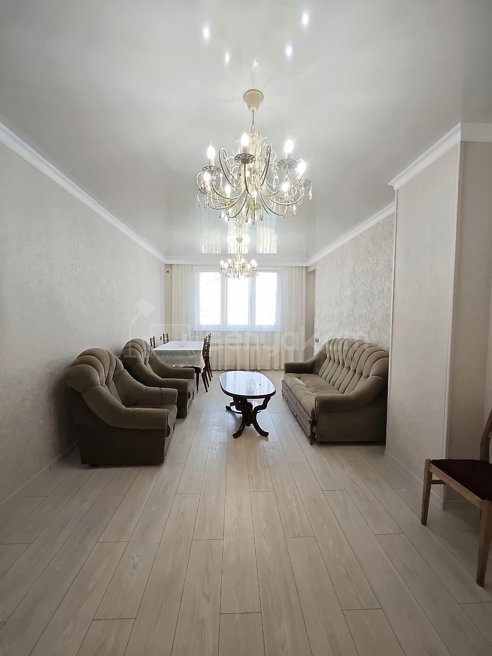 3 Սենյականոց Բնակարան, 90քմ, 6/7 հարկ, Կապիտալ Վերանորոգված, Կահավորված, Արևկող