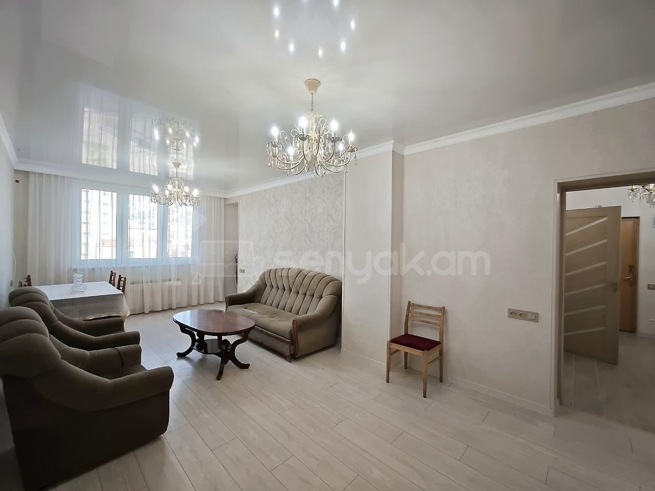 3 Սենյականոց Բնակարան, 90քմ, 6/7 հարկ, Կապիտալ Վերանորոգված, Կահավորված, Արևկող