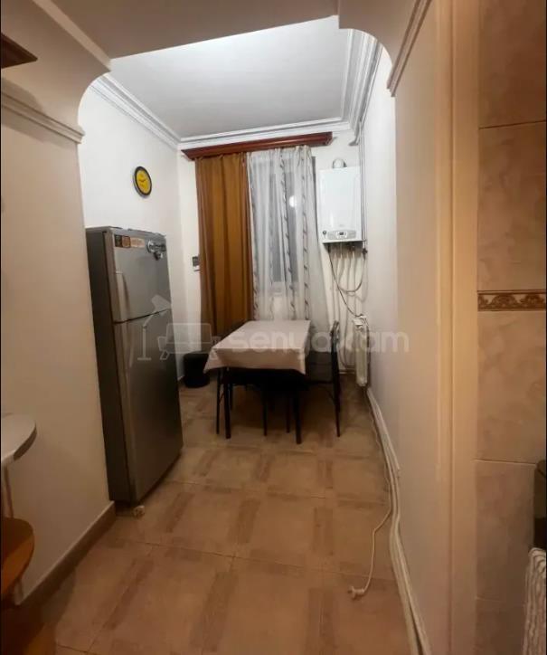 3 Սենյականոց Բնակարան Քարե Շենքում, 80քմ, 1/5 հարկ, Կապիտալ Վերանորոգված, Կահավորված, Արևկող