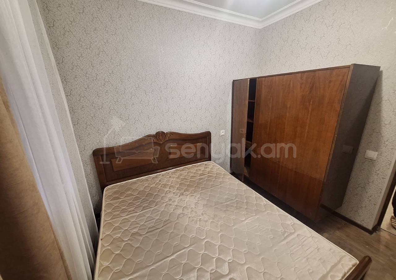 2 Սենյականոց Բնակարան Քարե Շենքում, 60քմ, 3/6 հարկ, Կապիտալ Վերանորոգված, Կահավորված, Արևկող