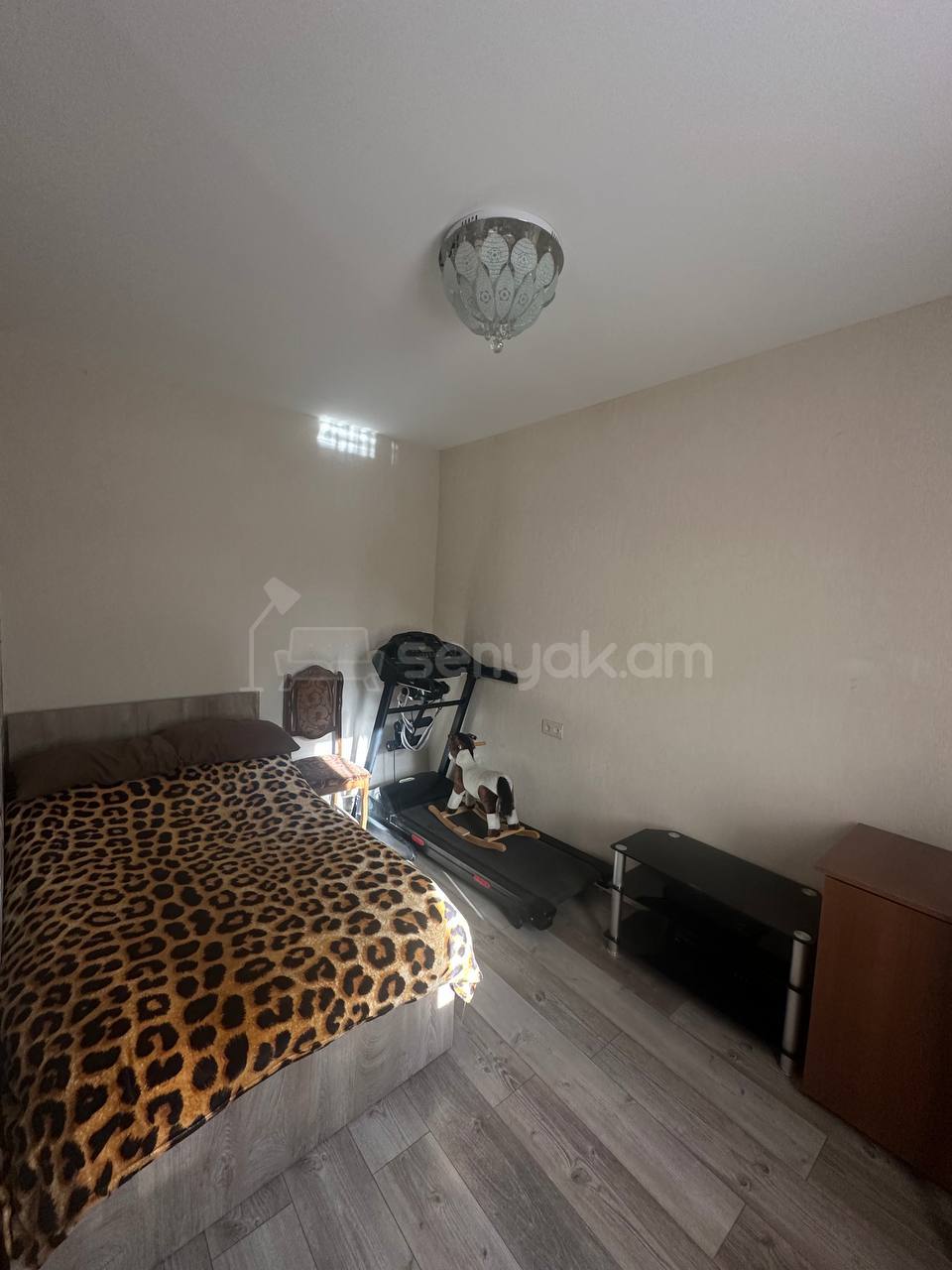 1 Սենյականոց Սեփական Տուն, 50քմ, Կապիտալ Վերանորոգված, Կահավորված