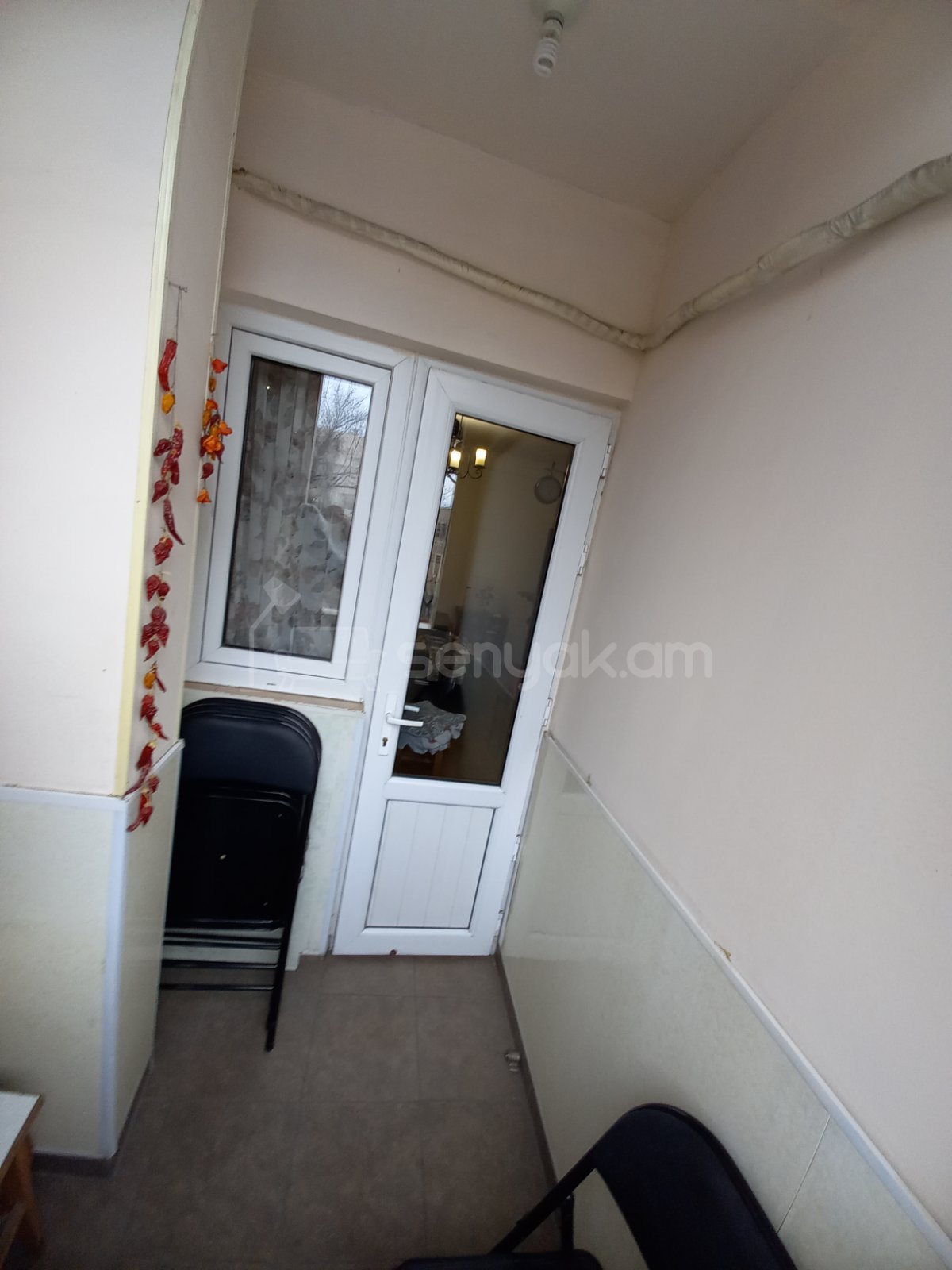 2 Սենյականոց Բնակարան Քարե Շենքում, 51քմ, 3/8 հարկ, Կապիտալ Վերանորոգված, Կահավորված