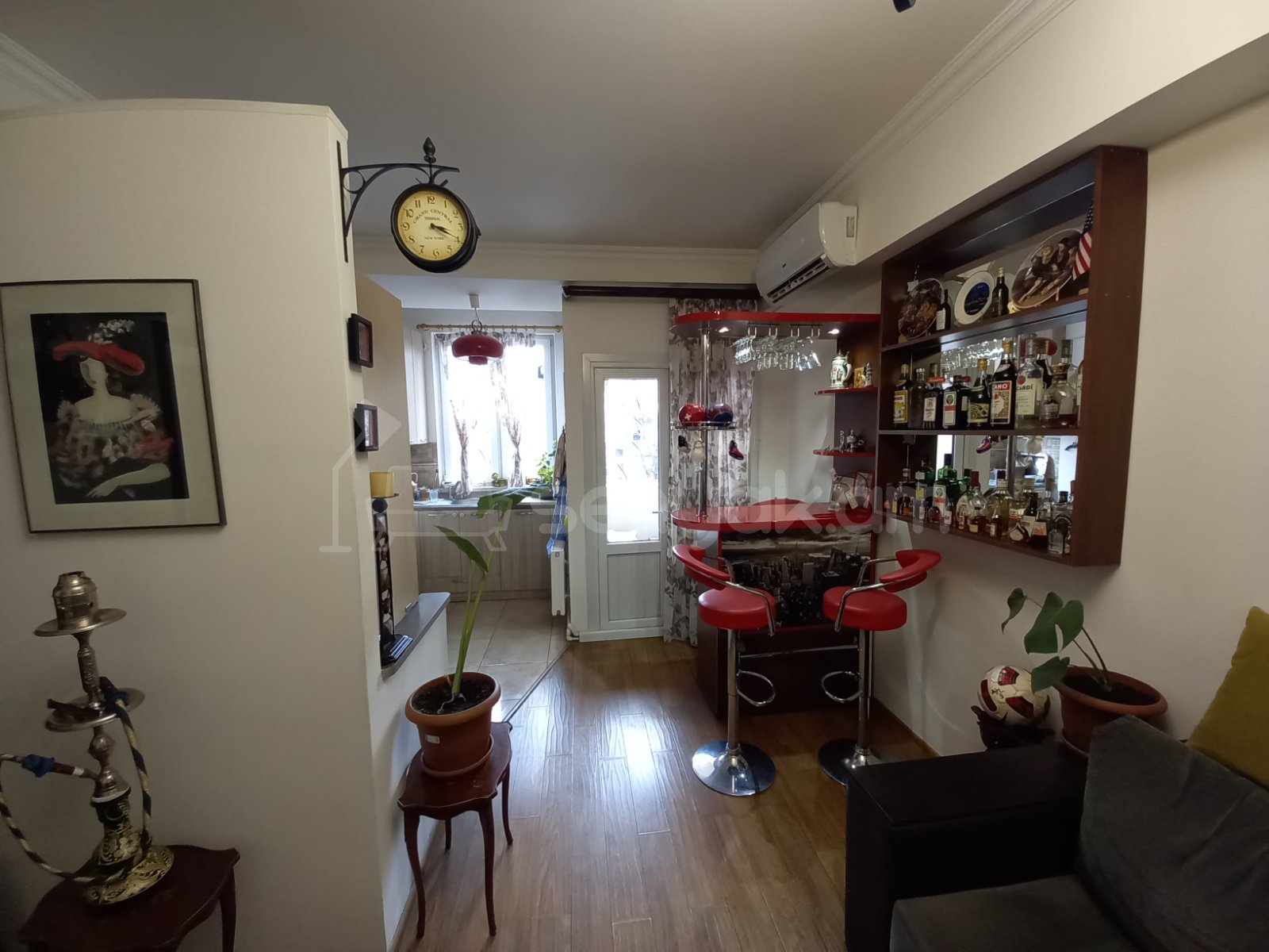 2 Սենյականոց Բնակարան Քարե Շենքում, 51քմ, 3/8 հարկ, Կապիտալ Վերանորոգված, Կահավորված