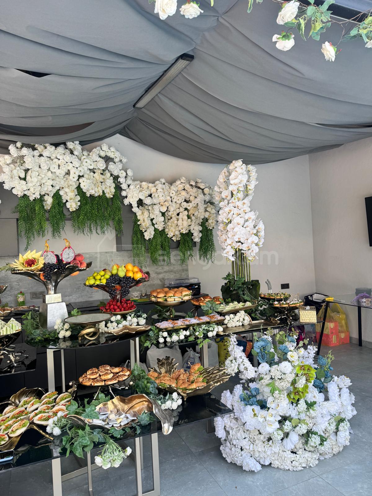 5 Սենյականոց Շքեղ Առանձնատուն, 200քմ, Լողավազանով