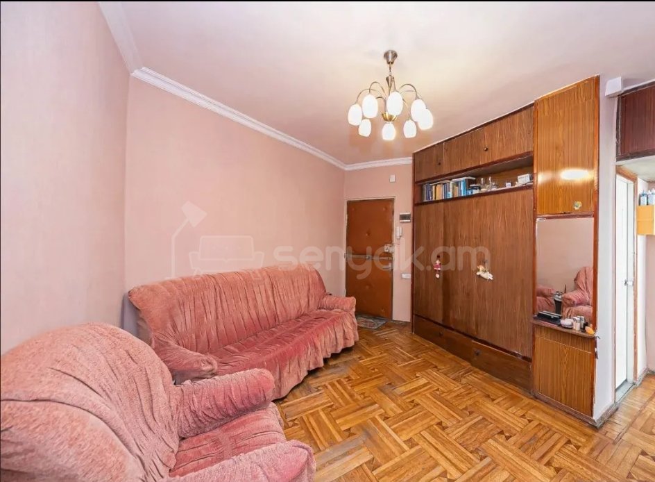 3 Սենյականոց Բնակարան, 94քմ, 12/16 հարկ, Նորմալ Վիճակում, Կահավորված