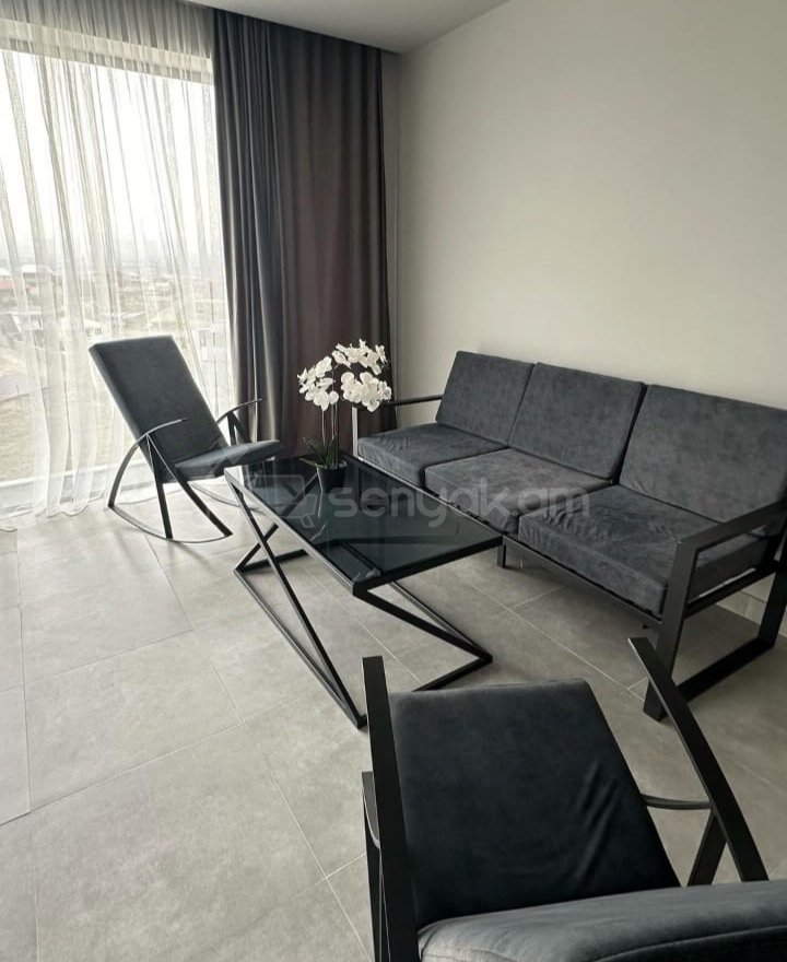 4 Սենյականոց Շքեղ Առանձնատուն, 200քմ, Լողավազանով