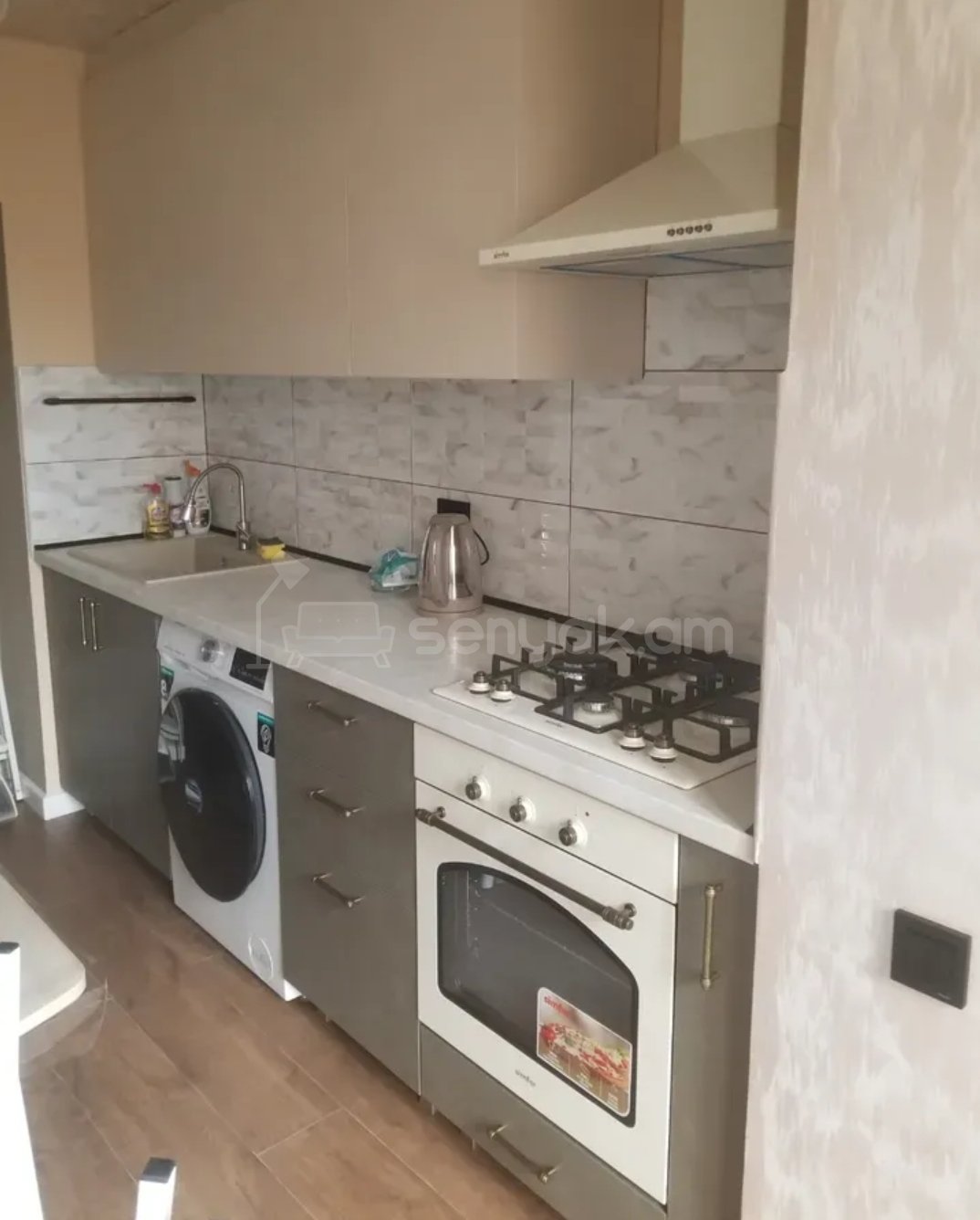 2 Սենյականոց Բնակարան, 50քմ, 5/9 հարկ, Կապիտալ Վերանորոգված