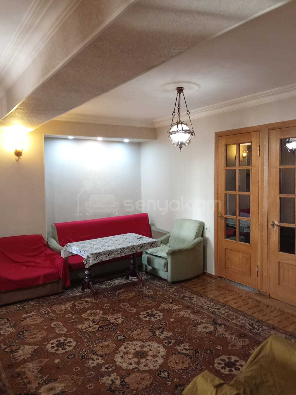 3 Սենյականոց Բնակարան, 95քմ, 1/9 հարկ, Կոսմետիկ Վերանորոգված