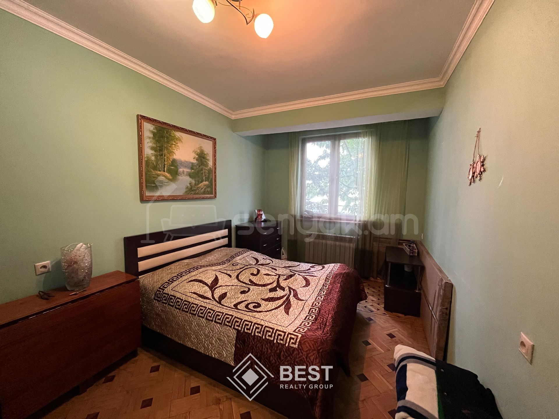 3 Սենյականոց Բնակարան Քարե Շենքում, 82քմ, 2/5 հարկ, Կապիտալ Վերանորոգված