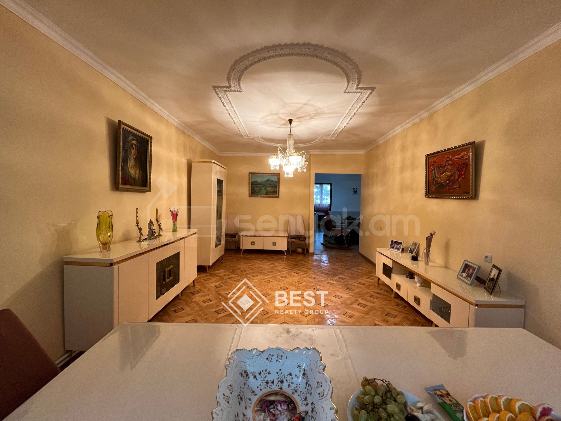 3 Սենյականոց Բնակարան Քարե Շենքում, 82քմ, 2/5 հարկ, Կապիտալ Վերանորոգված