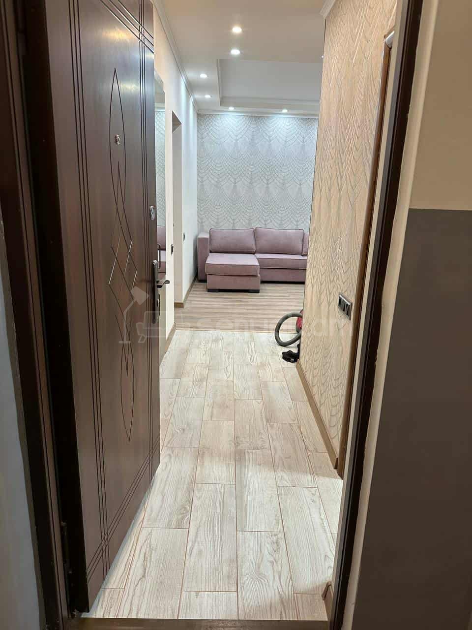 2 Սենյականոց Բնակարան Քարե Շենքում, 60քմ, 5/5 հարկ, Դիզայներական Վերանորոգված, Կահավորված, Արևկող