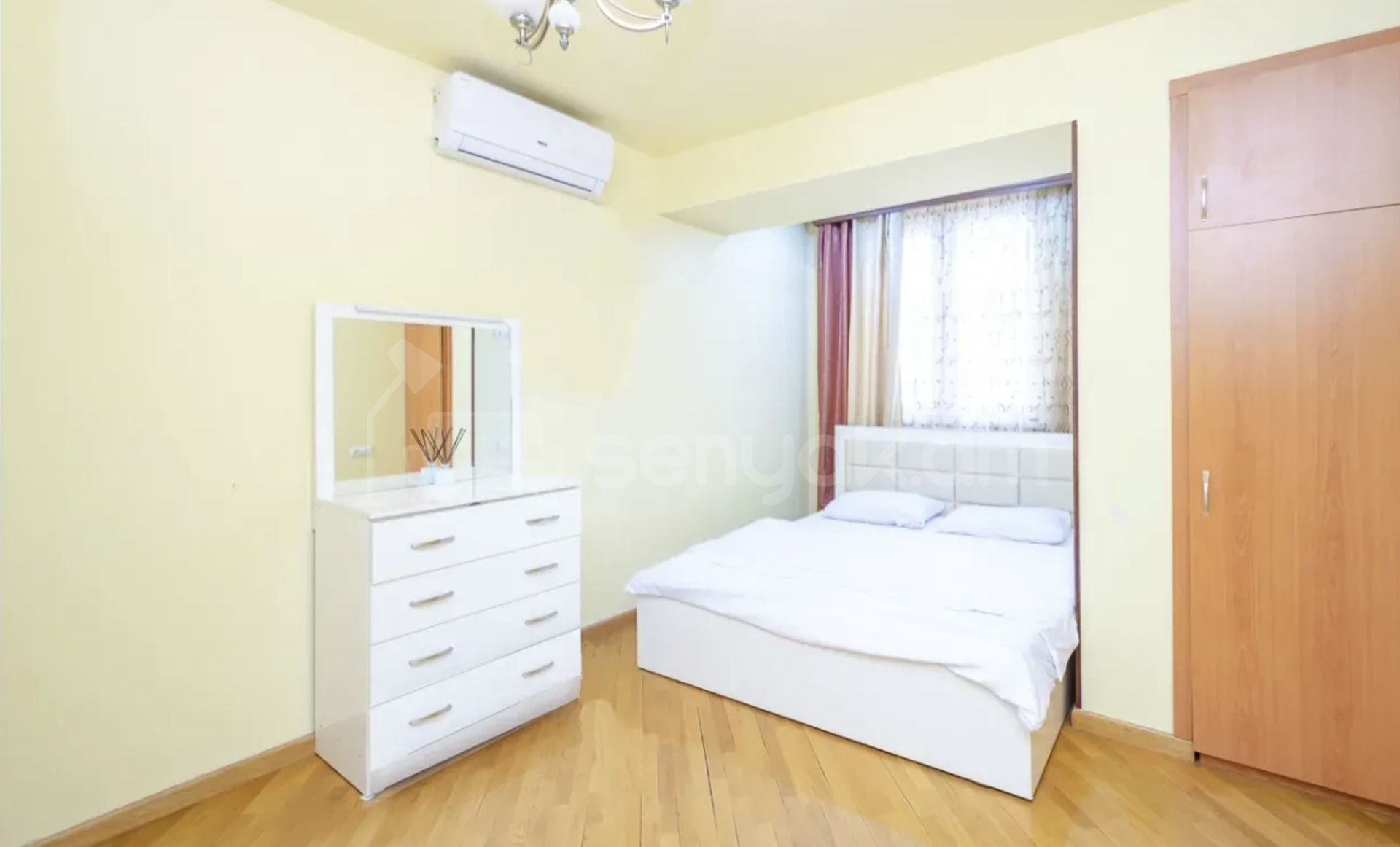 3 Սենյականոց Բնակարան, 96քմ, 4/16 հարկ, Կապիտալ Վերանորոգված, Կահավորված