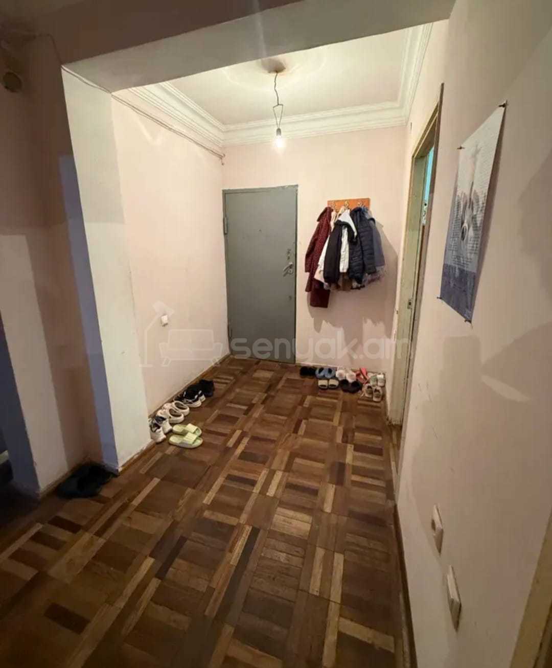 3 Սենյականոց Բնակարան, 78քմ, 5/9 հարկ, Նորմալ Վիճակում