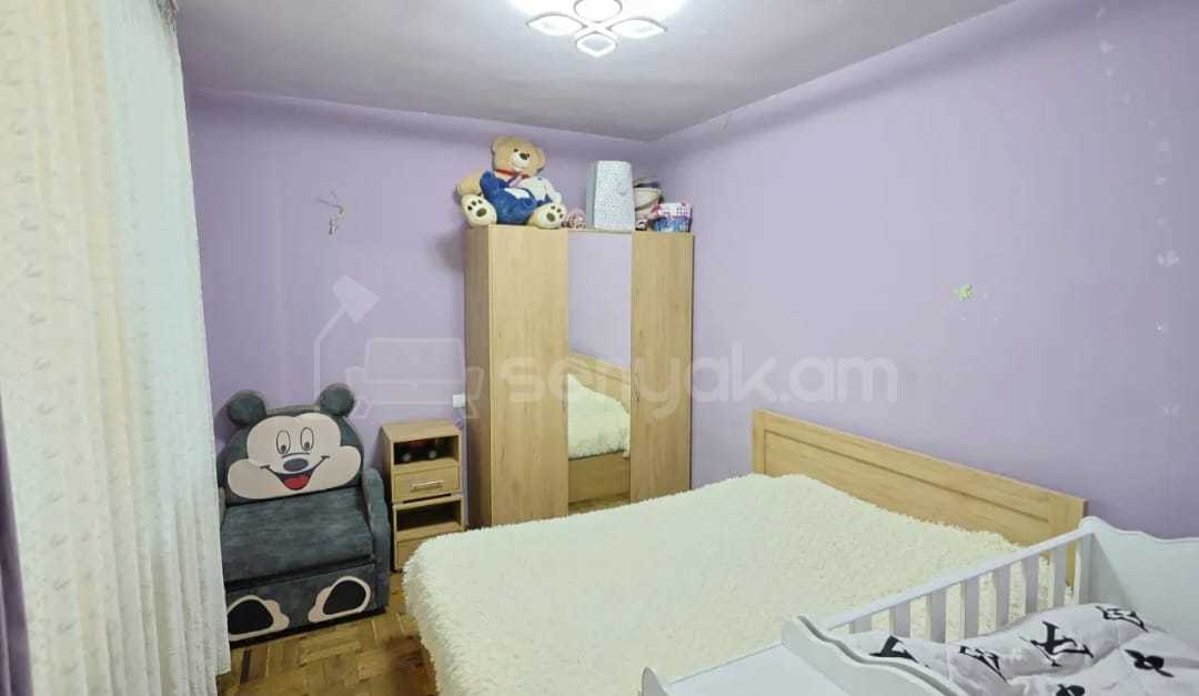 4 Սենյականոց Բնակարան, 87քմ, 2/12 հարկ, Նորմալ Վիճակում