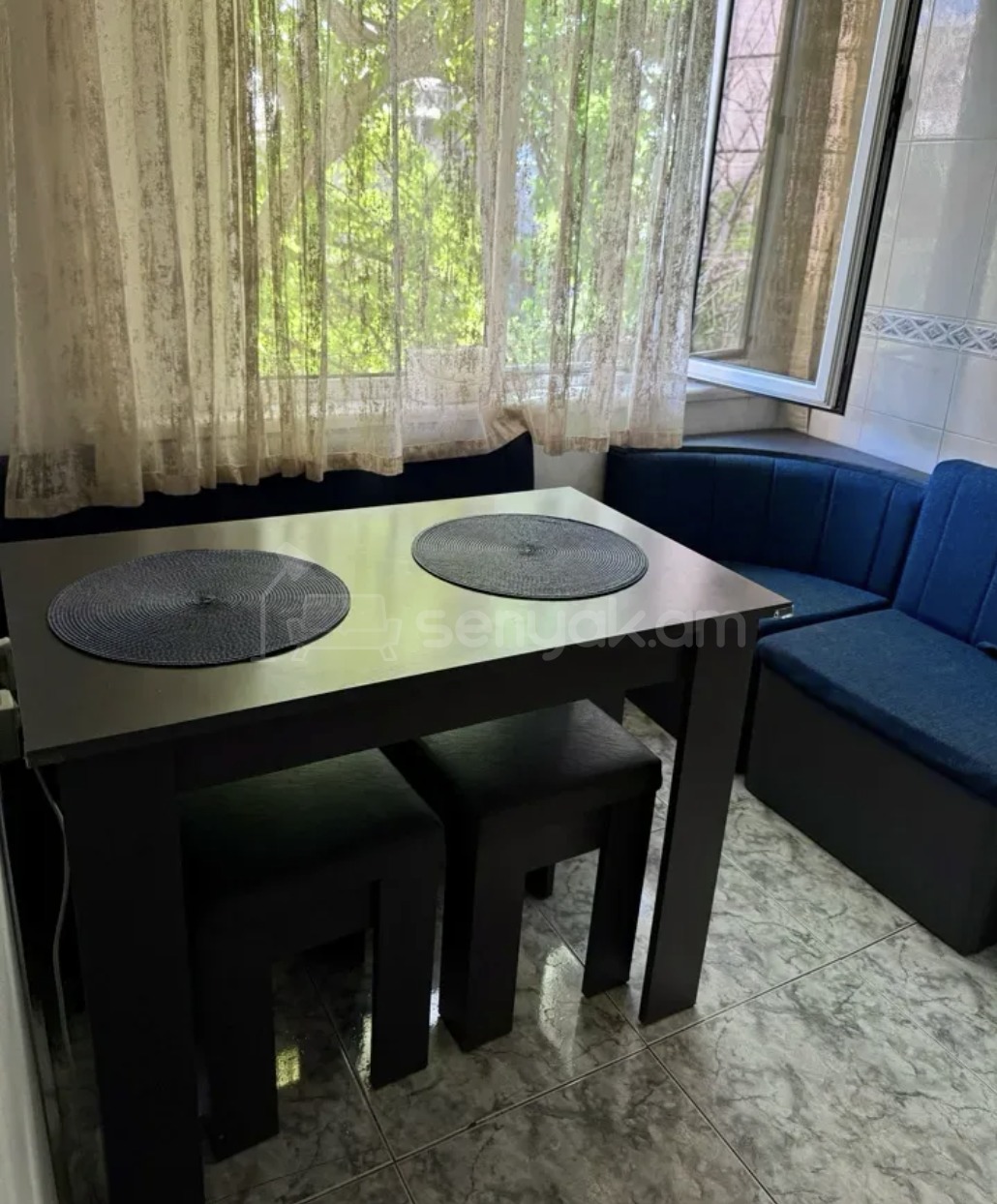 1 Սենյականոց Բնակարան, 40քմ, 4/11 հարկ, Կապիտալ Վերանորոգված, Կահավորված